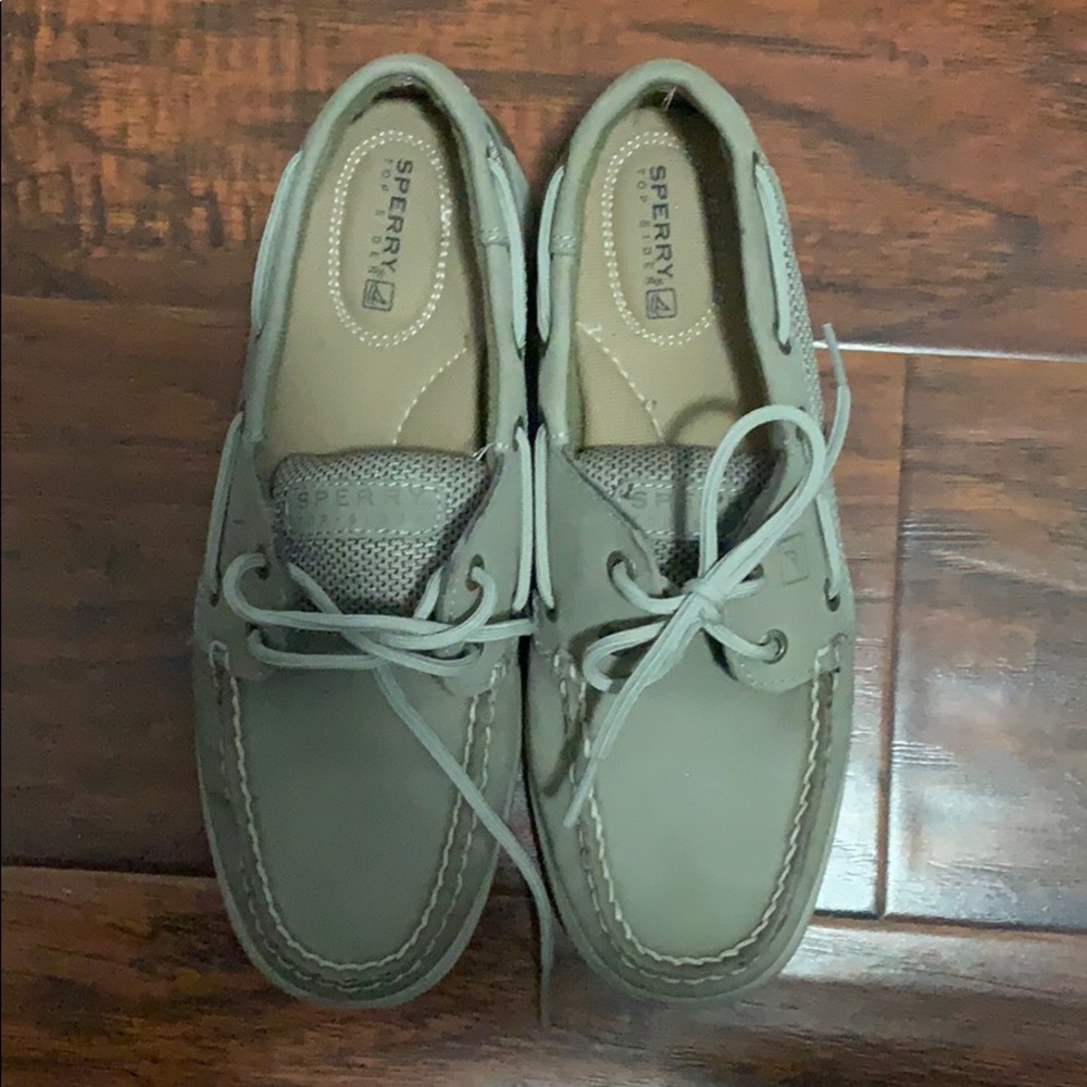 Sperry shoes size 6.5M